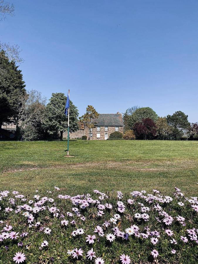 Domaine De L'aumône Camping Cherrueix